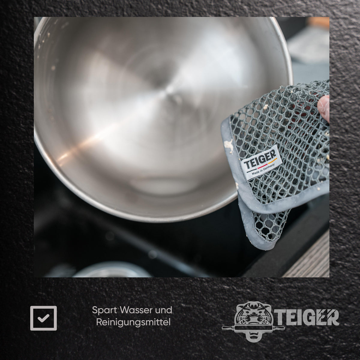 Teiger® Reinigungstuch beim Reinigen einer Edelstahlschüssel